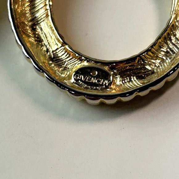Givenchy Susan Caplan Gold Doos Knocker Clip on Earrings - Picture 8 of 9